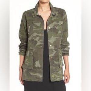 Sincerly Jules Alexa Camo Jacket Size Medium Military Style